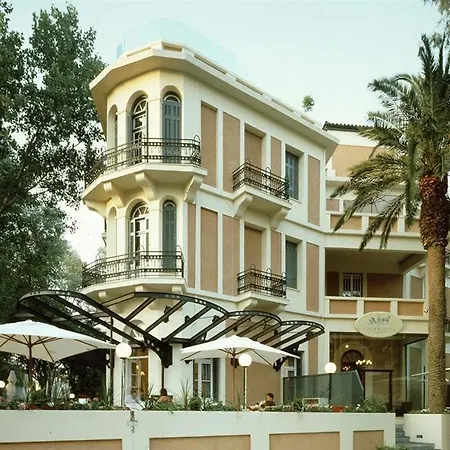The Kefalari Hotel